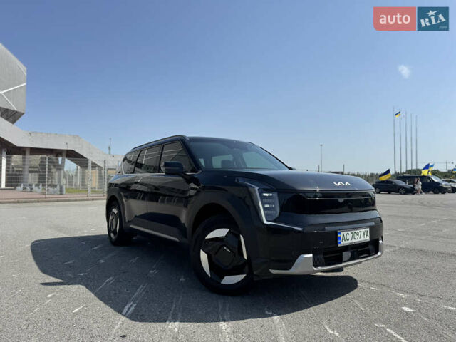 Черный Киа EV9, объемом двигателя 0 л и пробегом 23 тыс. км за 42500 $, фото 6 на Automoto.ua