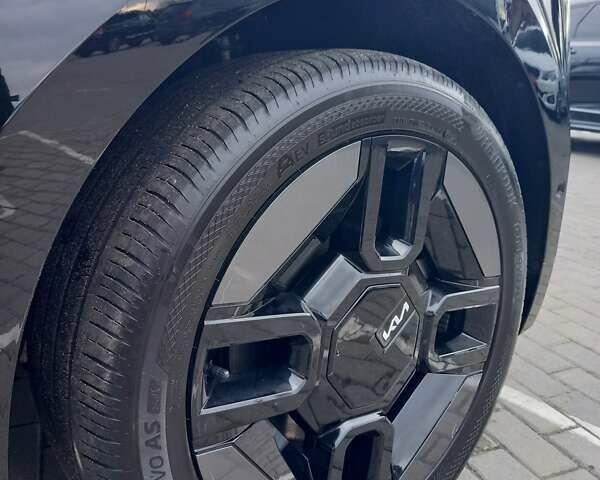 Черный Киа EV9, объемом двигателя 0 л и пробегом 30 тыс. км за 47000 $, фото 47 на Automoto.ua