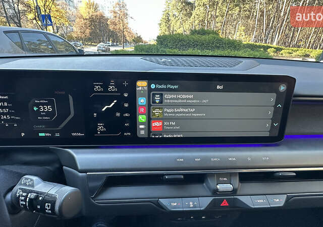 Черный Киа EV9, объемом двигателя 0 л и пробегом 19 тыс. км за 58000 $, фото 16 на Automoto.ua