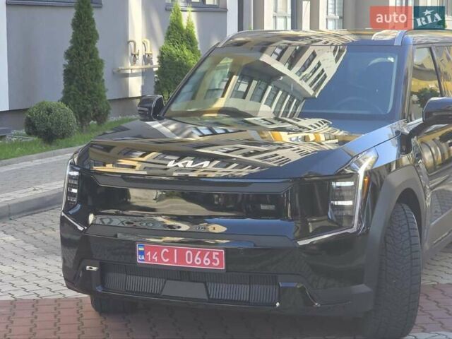 Чорний Кіа EV9, об'ємом двигуна 0 л та пробігом 9 тис. км за 53900 $, фото 54 на Automoto.ua