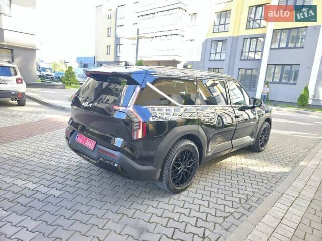 Чорний Кіа EV9, об'ємом двигуна 0 л та пробігом 9 тис. км за 53900 $, фото 16 на Automoto.ua