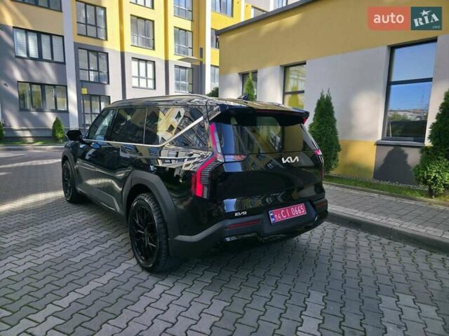Чорний Кіа EV9, об'ємом двигуна 0 л та пробігом 9 тис. км за 53900 $, фото 20 на Automoto.ua