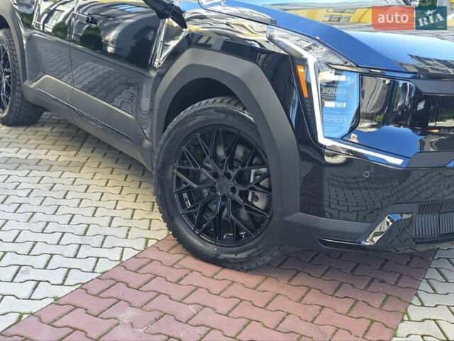 Чорний Кіа EV9, об'ємом двигуна 0 л та пробігом 9 тис. км за 53900 $, фото 34 на Automoto.ua
