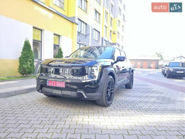 Чорний Кіа EV9, об'ємом двигуна 0 л та пробігом 9 тис. км за 53900 $, фото 9 на Automoto.ua