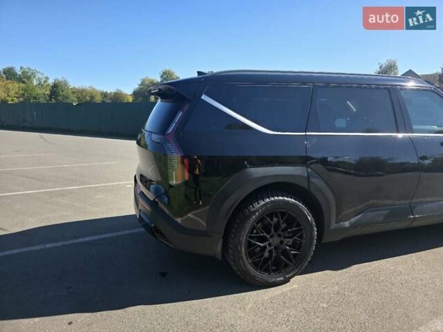 Чорний Кіа EV9, об'ємом двигуна 0 л та пробігом 9 тис. км за 53900 $, фото 66 на Automoto.ua