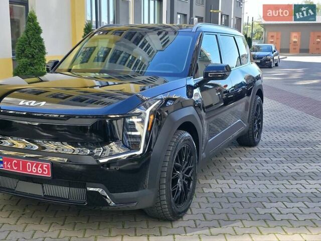 Чорний Кіа EV9, об'ємом двигуна 0 л та пробігом 9 тис. км за 53900 $, фото 22 на Automoto.ua