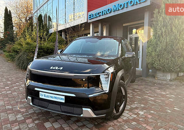 Чорний Кіа EV9, об'ємом двигуна 0 л та пробігом 25 тис. км за 38500 $, фото 1 на Automoto.ua