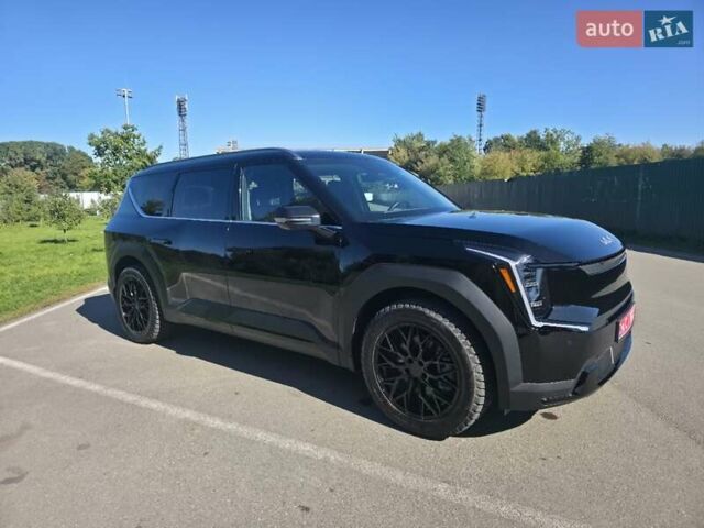 Чорний Кіа EV9, об'ємом двигуна 0 л та пробігом 9 тис. км за 53900 $, фото 65 на Automoto.ua