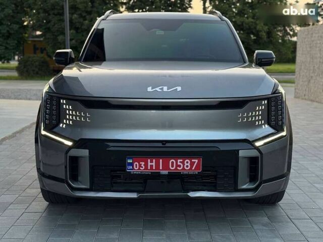 Кіа EV9, об'ємом двигуна 0 л та пробігом 17 тис. км за 48000 $, фото 4 на Automoto.ua