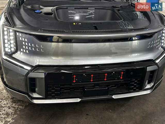 Серый Киа EV9, объемом двигателя 0 л и пробегом 8 тыс. км за 61000 $, фото 40 на Automoto.ua