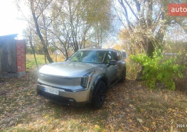 Сірий Кіа EV9, об'ємом двигуна 0 л та пробігом 46 тис. км за 38400 $, фото 3 на Automoto.ua