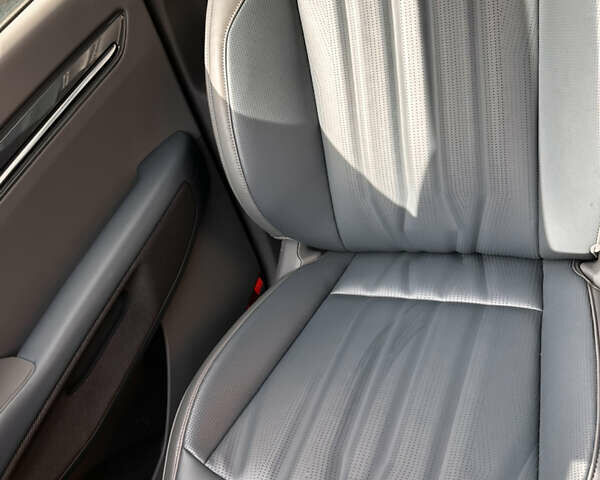Серый Киа EV9, объемом двигателя 0 л и пробегом 8 тыс. км за 61000 $, фото 10 на Automoto.ua