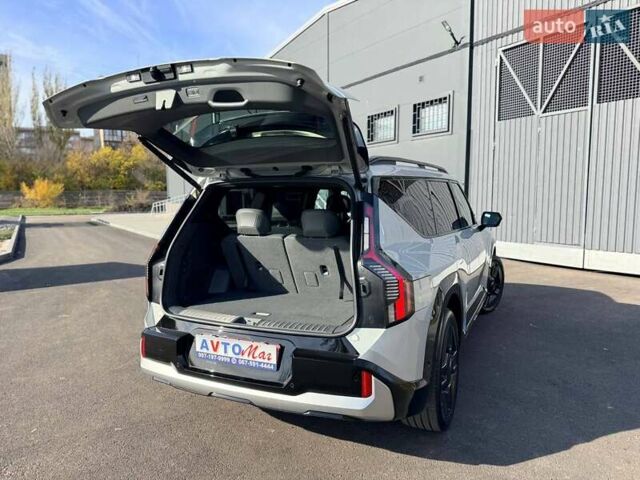Серый Киа EV9, объемом двигателя 0 л и пробегом 8 тыс. км за 49500 $, фото 12 на Automoto.ua