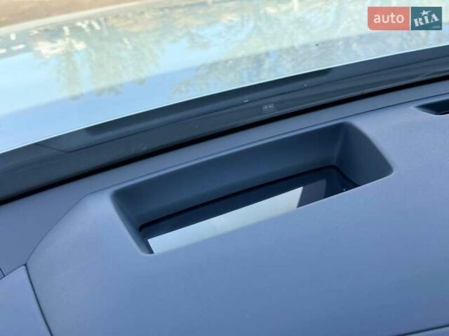 Серый Киа EV9, объемом двигателя 0 л и пробегом 8 тыс. км за 49500 $, фото 37 на Automoto.ua