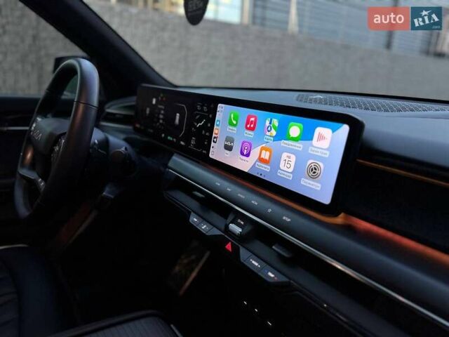 Сірий Кіа EV9, об'ємом двигуна 0 л та пробігом 11 тис. км за 47000 $, фото 31 на Automoto.ua