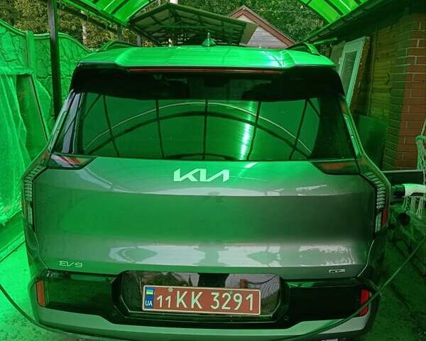 Серый Киа EV9, объемом двигателя 0 л и пробегом 6 тыс. км за 45000 $, фото 13 на Automoto.ua