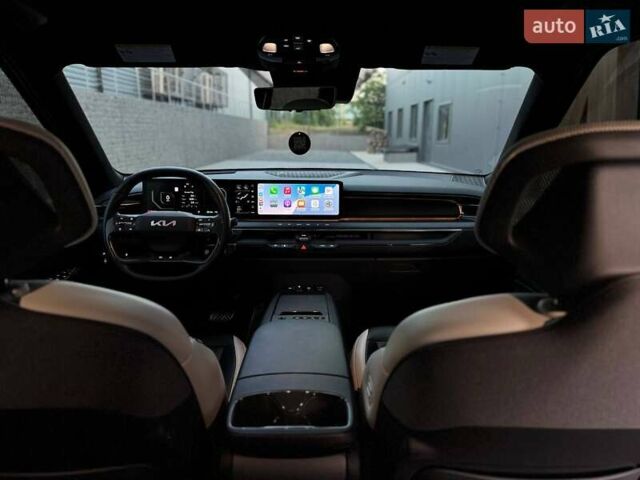 Серый Киа EV9, объемом двигателя 0 л и пробегом 11 тыс. км за 44500 $, фото 35 на Automoto.ua