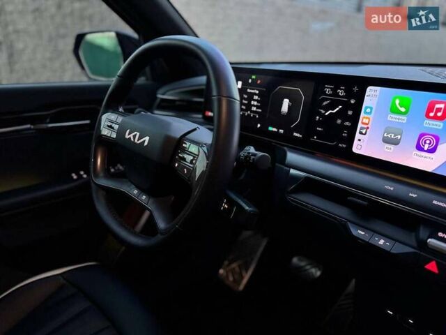 Сірий Кіа EV9, об'ємом двигуна 0 л та пробігом 11 тис. км за 47000 $, фото 41 на Automoto.ua
