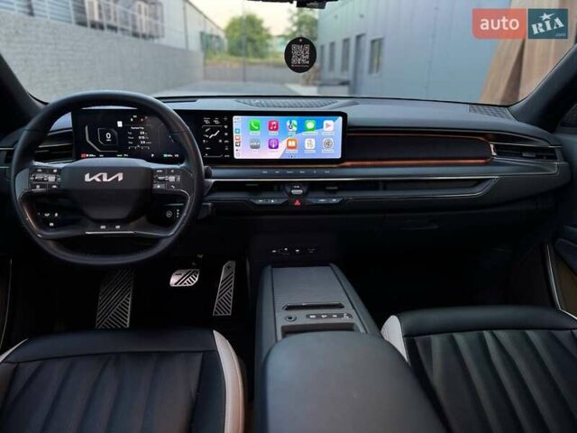 Сірий Кіа EV9, об'ємом двигуна 0 л та пробігом 11 тис. км за 47000 $, фото 52 на Automoto.ua