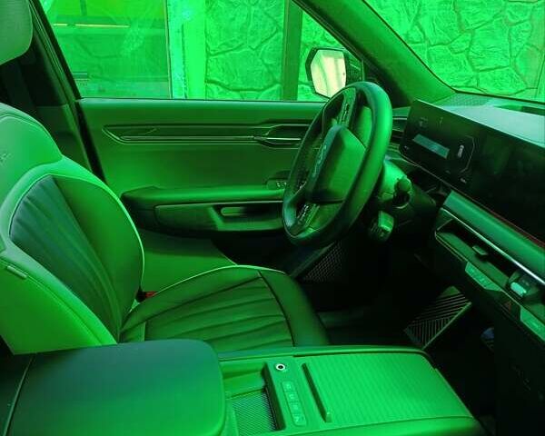 Серый Киа EV9, объемом двигателя 0 л и пробегом 6 тыс. км за 45000 $, фото 14 на Automoto.ua