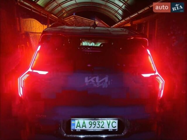 Серый Киа EV9, объемом двигателя 0 л и пробегом 6 тыс. км за 45000 $, фото 50 на Automoto.ua