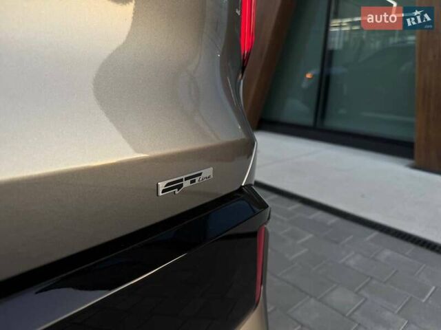 Сірий Кіа EV9, об'ємом двигуна 0 л та пробігом 11 тис. км за 47000 $, фото 14 на Automoto.ua