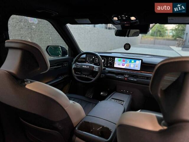 Сірий Кіа EV9, об'ємом двигуна 0 л та пробігом 11 тис. км за 47000 $, фото 23 на Automoto.ua