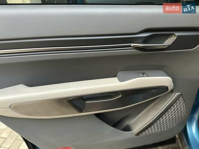 Синий Киа EV9, объемом двигателя 0 л и пробегом 33 тыс. км за 43990 $, фото 31 на Automoto.ua