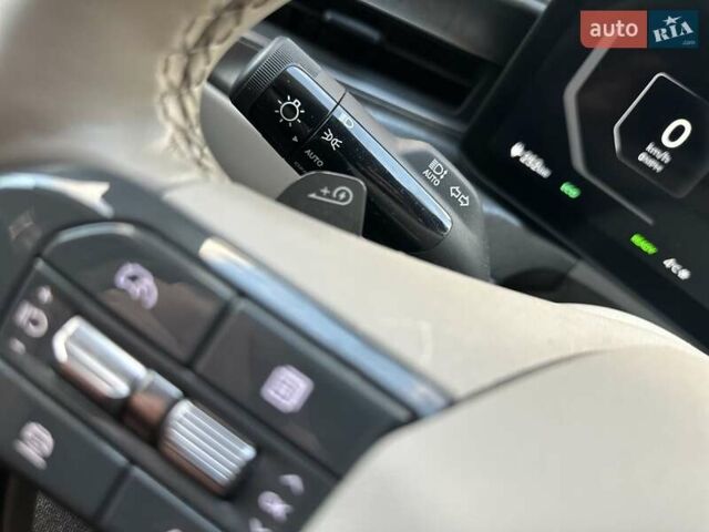 Синий Киа EV9, объемом двигателя 0 л и пробегом 33 тыс. км за 43990 $, фото 17 на Automoto.ua