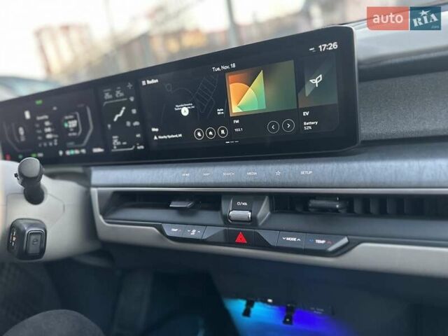 Синий Киа EV9, объемом двигателя 0 л и пробегом 33 тыс. км за 43990 $, фото 12 на Automoto.ua