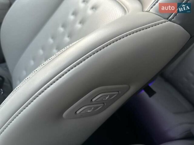 Синий Киа EV9, объемом двигателя 0 л и пробегом 33 тыс. км за 43990 $, фото 27 на Automoto.ua