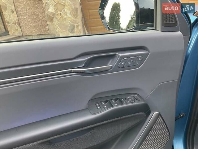 Синий Киа EV9, объемом двигателя 0 л и пробегом 12 тыс. км за 43999 $, фото 18 на Automoto.ua