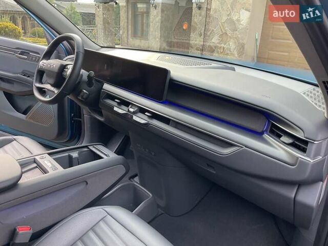 Синий Киа EV9, объемом двигателя 0 л и пробегом 12 тыс. км за 43999 $, фото 42 на Automoto.ua