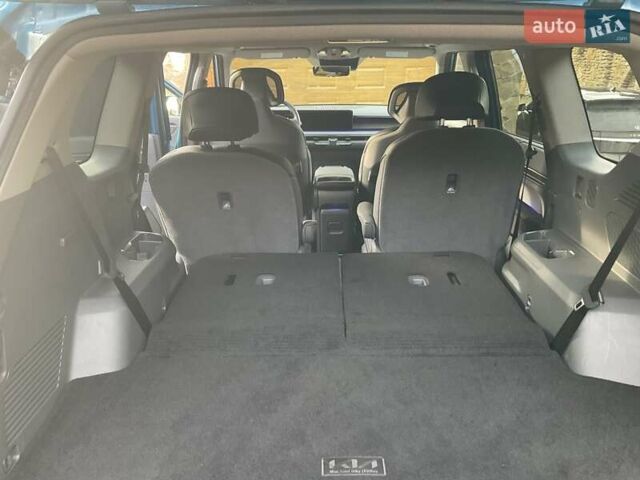 Синий Киа EV9, объемом двигателя 0 л и пробегом 12 тыс. км за 43999 $, фото 32 на Automoto.ua