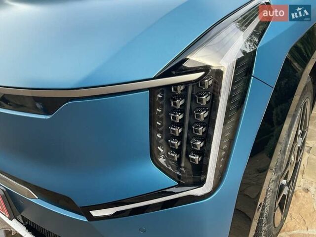 Синий Киа EV9, объемом двигателя 0 л и пробегом 12 тыс. км за 43999 $, фото 14 на Automoto.ua