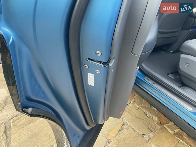 Синий Киа EV9, объемом двигателя 0 л и пробегом 12 тыс. км за 43999 $, фото 56 на Automoto.ua