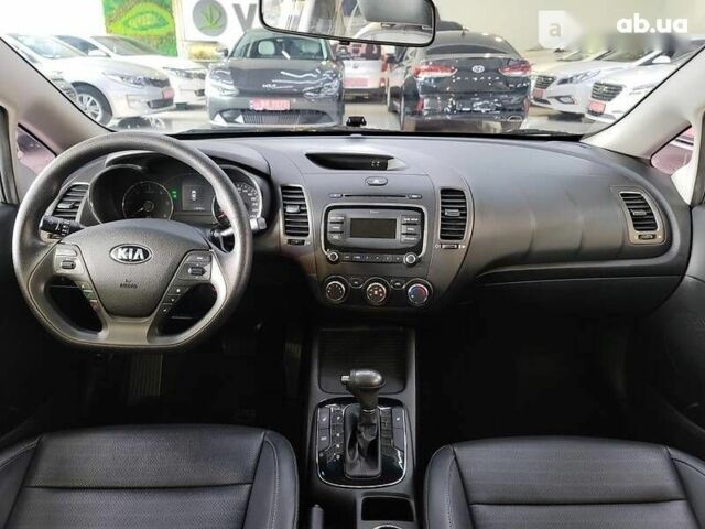 Киа K3 2017 в Киеве на Automoto.ua Киа K3, объемом двигателя 1.6 л и пробегом 118 тыс. км за 12900 $, фото 20 на Automoto.ua
