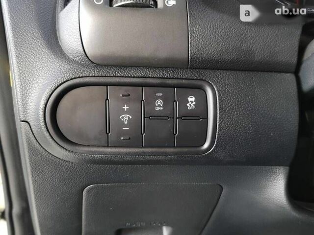 Киа K3 2017 в Киеве на Automoto.ua Киа K3, объемом двигателя 1.6 л и пробегом 118 тыс. км за 12900 $, фото 12 на Automoto.ua