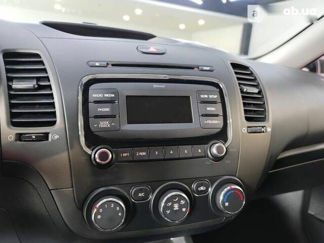 Киа K3 2017 в Киеве на Automoto.ua Киа K3, объемом двигателя 1.6 л и пробегом 118 тыс. км за 12900 $, фото 17 на Automoto.ua