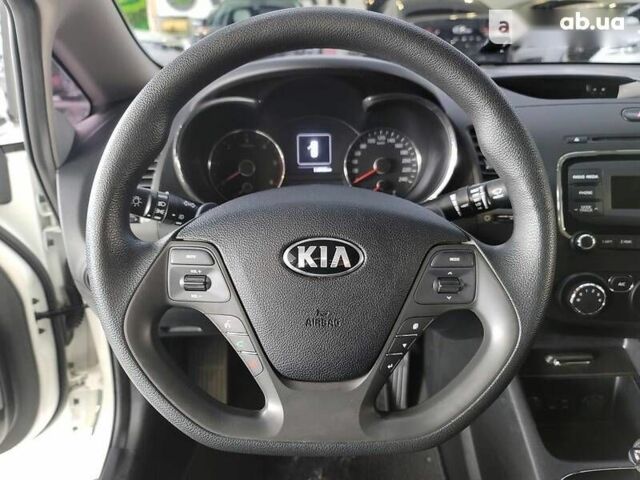 Киа K3 2017 в Киеве на Automoto.ua Киа K3, объемом двигателя 1.6 л и пробегом 118 тыс. км за 12900 $, фото 14 на Automoto.ua