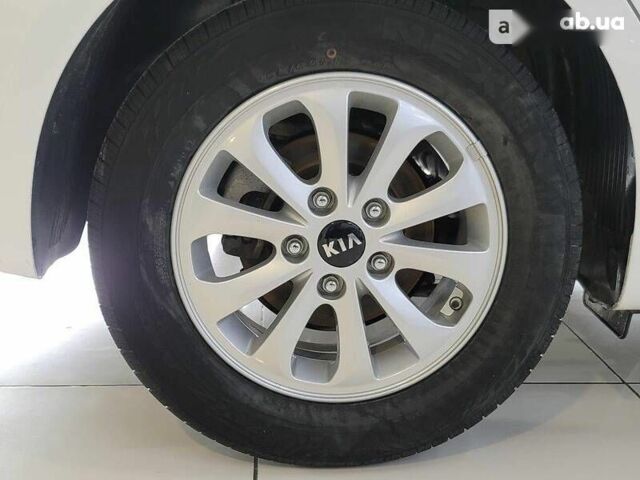 Киа K3 2017 в Киеве на Automoto.ua Киа K3, объемом двигателя 1.6 л и пробегом 118 тыс. км за 12900 $, фото 9 на Automoto.ua