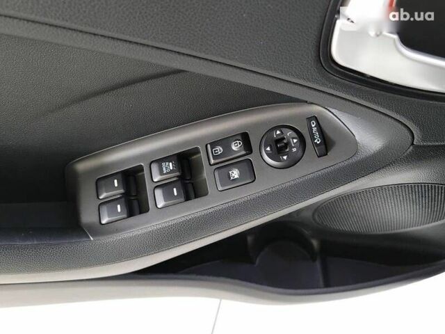 Киа K3 2017 в Киеве на Automoto.ua Киа K3, объемом двигателя 1.6 л и пробегом 118 тыс. км за 12900 $, фото 11 на Automoto.ua