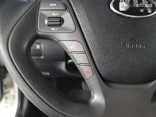 Киа K3 2017 в Киеве на Automoto.ua Киа K3, объемом двигателя 1.6 л и пробегом 118 тыс. км за 12900 $, фото 13 на Automoto.ua