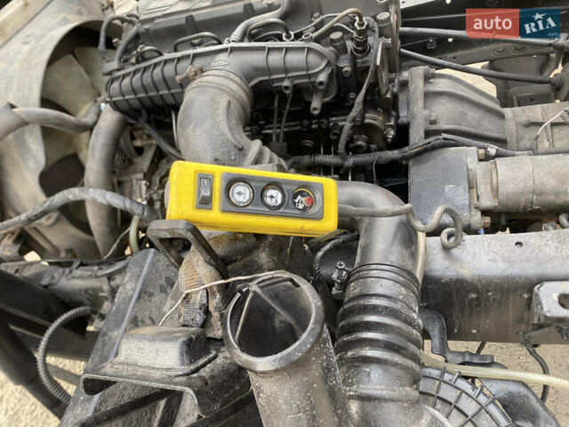 Білий Кіа K3000S, об'ємом двигуна 3 л та пробігом 272 тис. км за 7000 $, фото 6 на Automoto.ua
