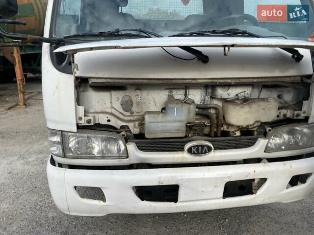 Білий Кіа K3000S, об'ємом двигуна 3 л та пробігом 272 тис. км за 7000 $, фото 21 на Automoto.ua