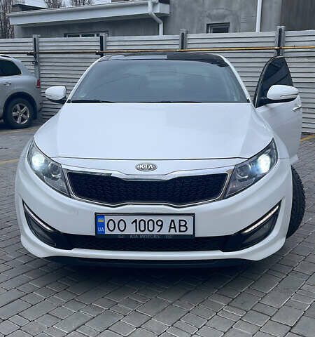 Белый Киа K5, объемом двигателя 2 л и пробегом 226 тыс. км за 9500 $, фото 46 на Automoto.ua