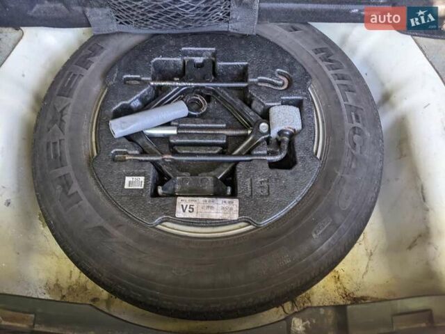 Білий Кіа K5, об'ємом двигуна 2 л та пробігом 420 тис. км за 7800 $, фото 18 на Automoto.ua