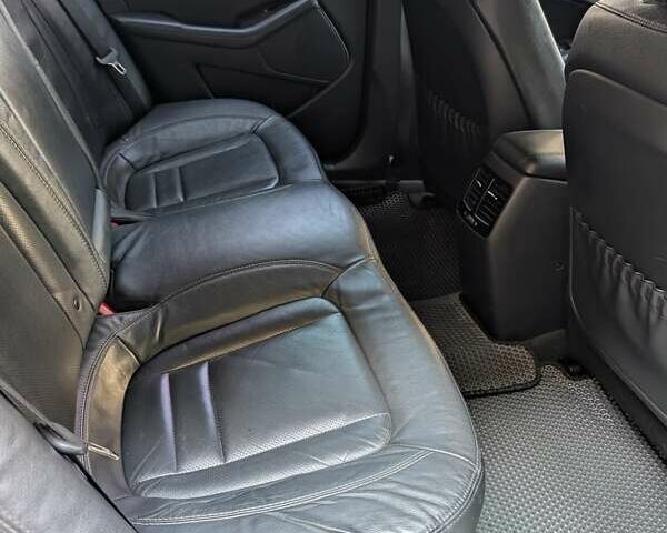 Белый Киа K5, объемом двигателя 2 л и пробегом 298 тыс. км за 7700 $, фото 20 на Automoto.ua