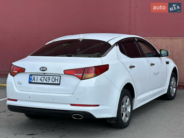 Білий Кіа K5, об'ємом двигуна 2 л та пробігом 422 тис. км за 6999 $, фото 13 на Automoto.ua