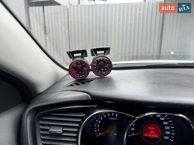 Білий Кіа K5, об'ємом двигуна 2 л та пробігом 222 тис. км за 11500 $, фото 12 на Automoto.ua